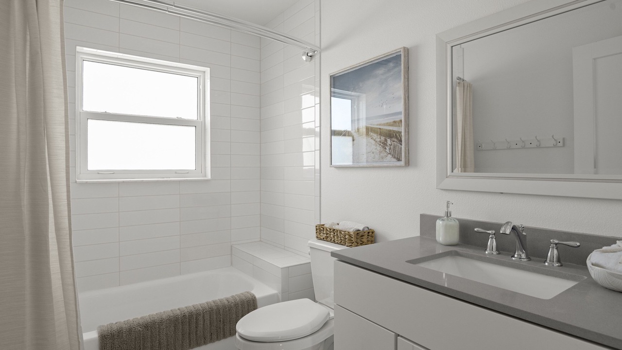 Photo of Bathroom in Downtown Dunedin