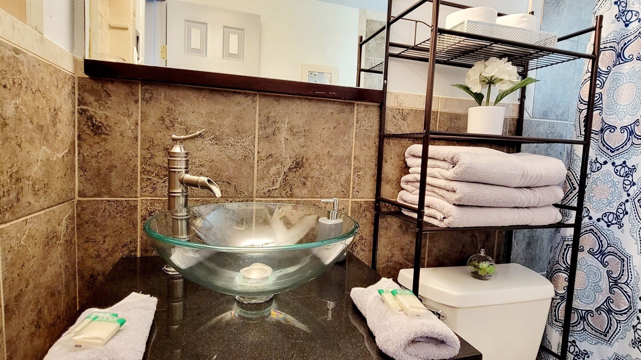 Photo of Bathroom in Tahitian Homes