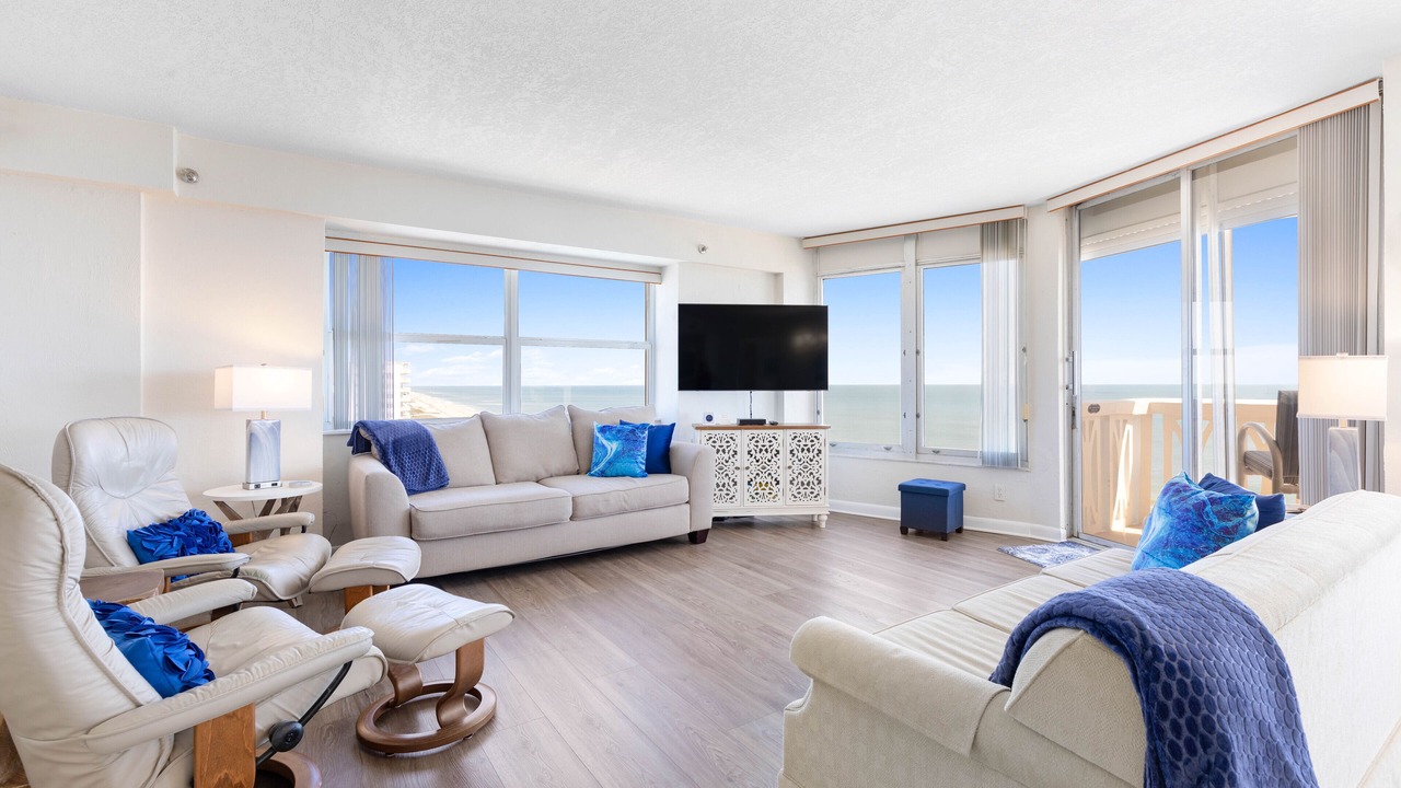 Photo of Livingroom in Ormond-by-the-Sea