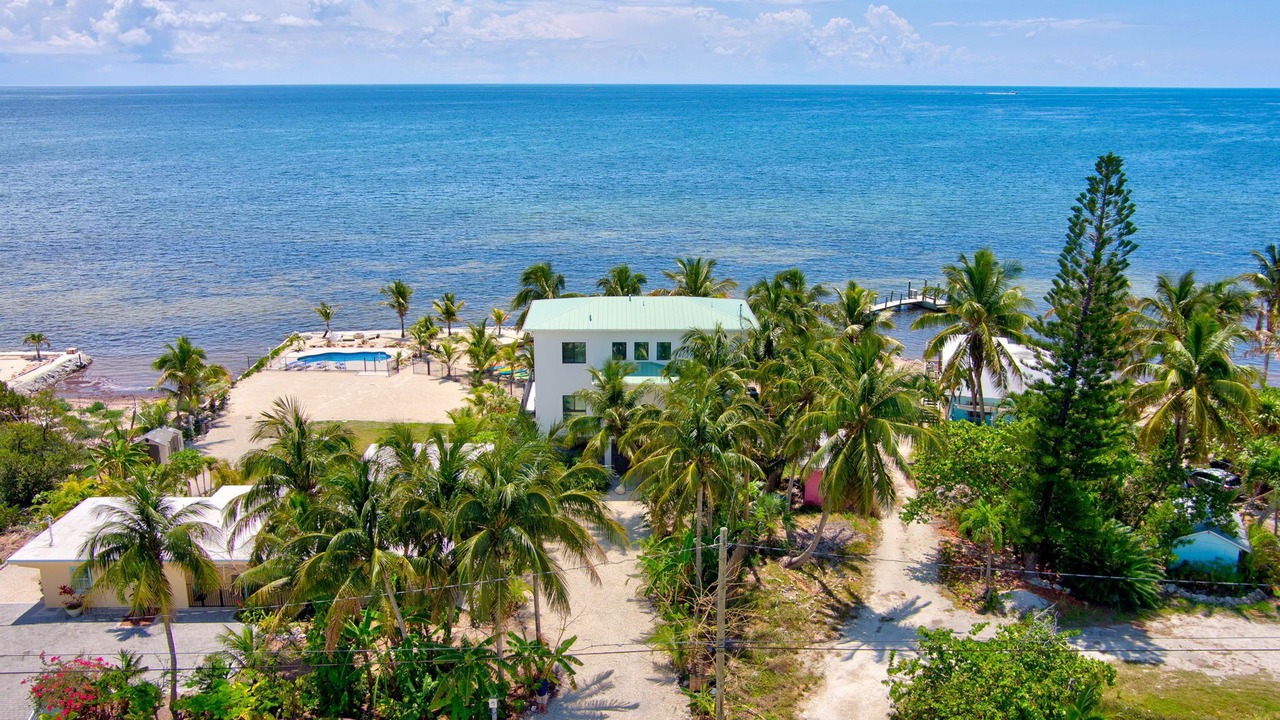 Photo of Outdoor in Marathon