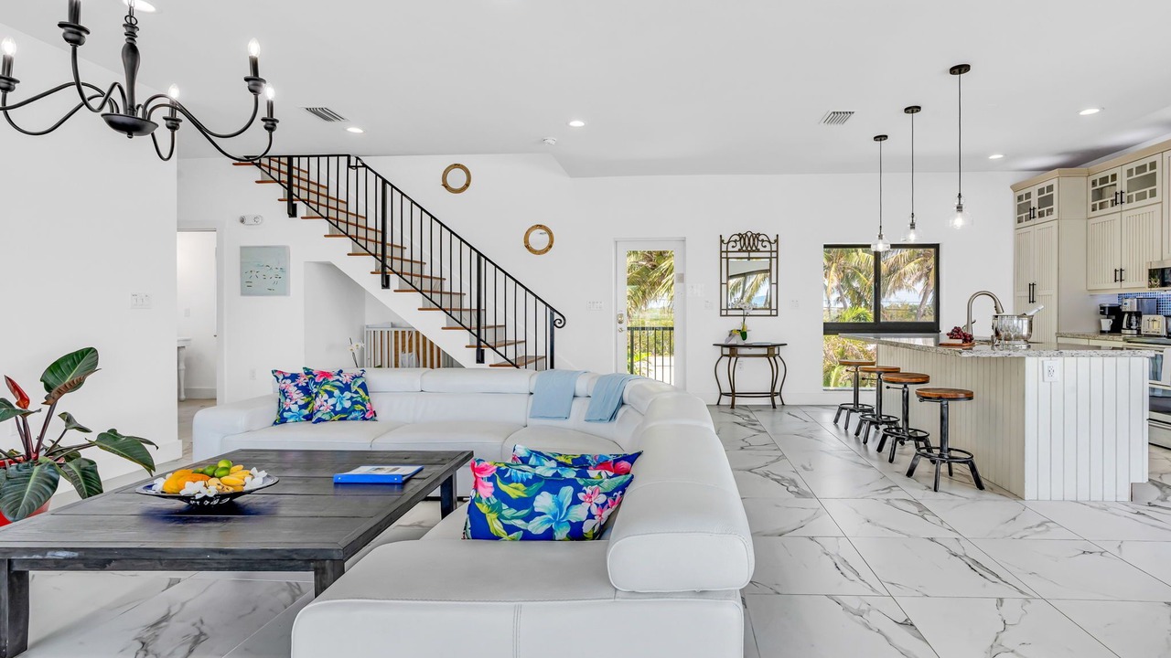 Photo of Livingroom in Marathon