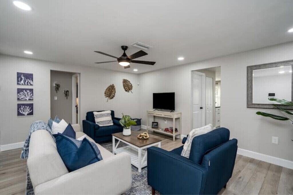 Photo of Livingroom in Ellenton