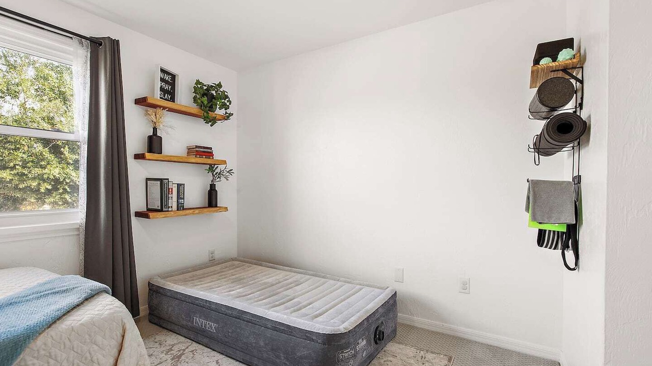Photo of Bedroom in Southwinds