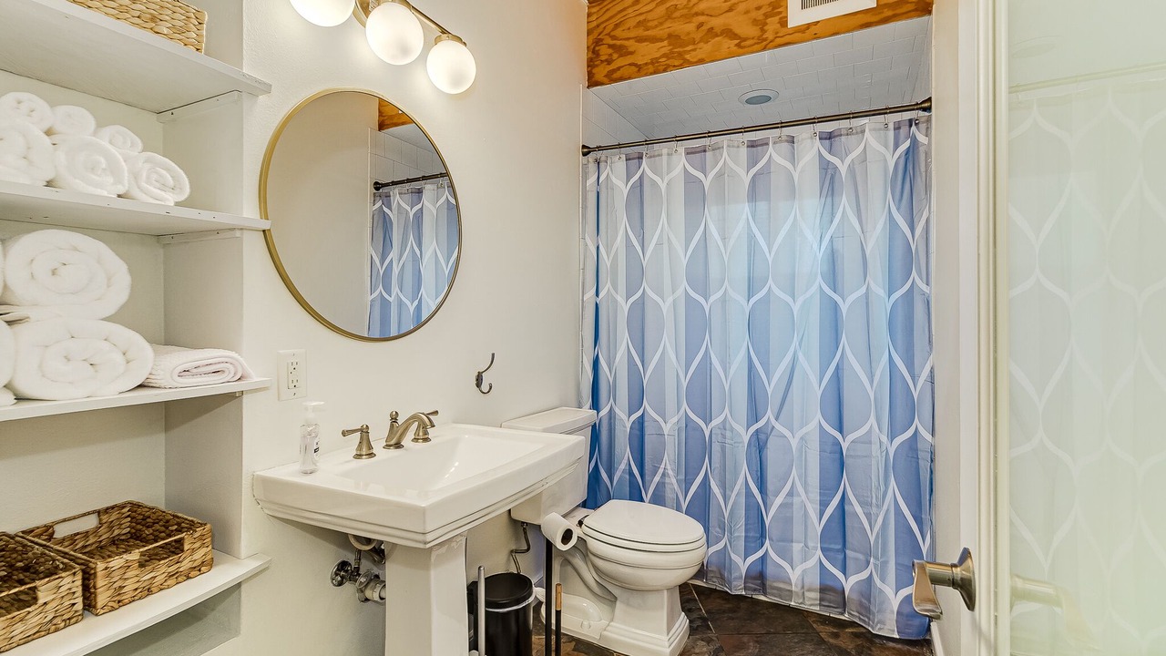 Photo of Bathroom in Crooked Lake