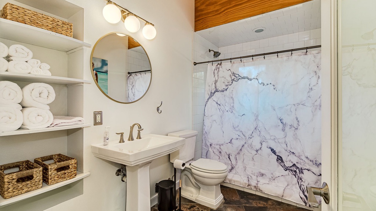 Photo of Bathroom in Crooked Lake