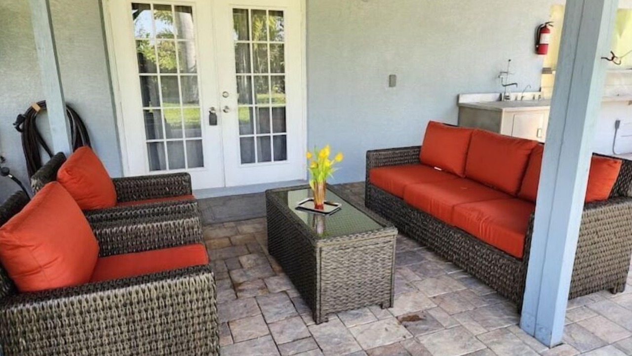 Photo of Patio Balcony in East Naples