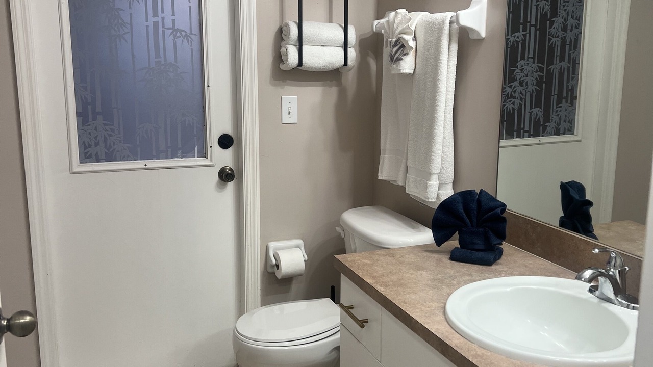 Photo of Bathroom in Mariner