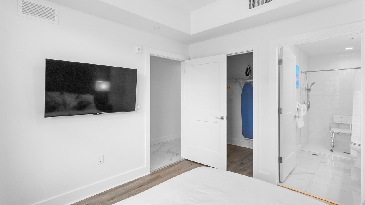 Photo of Bedroom in Treasure Island