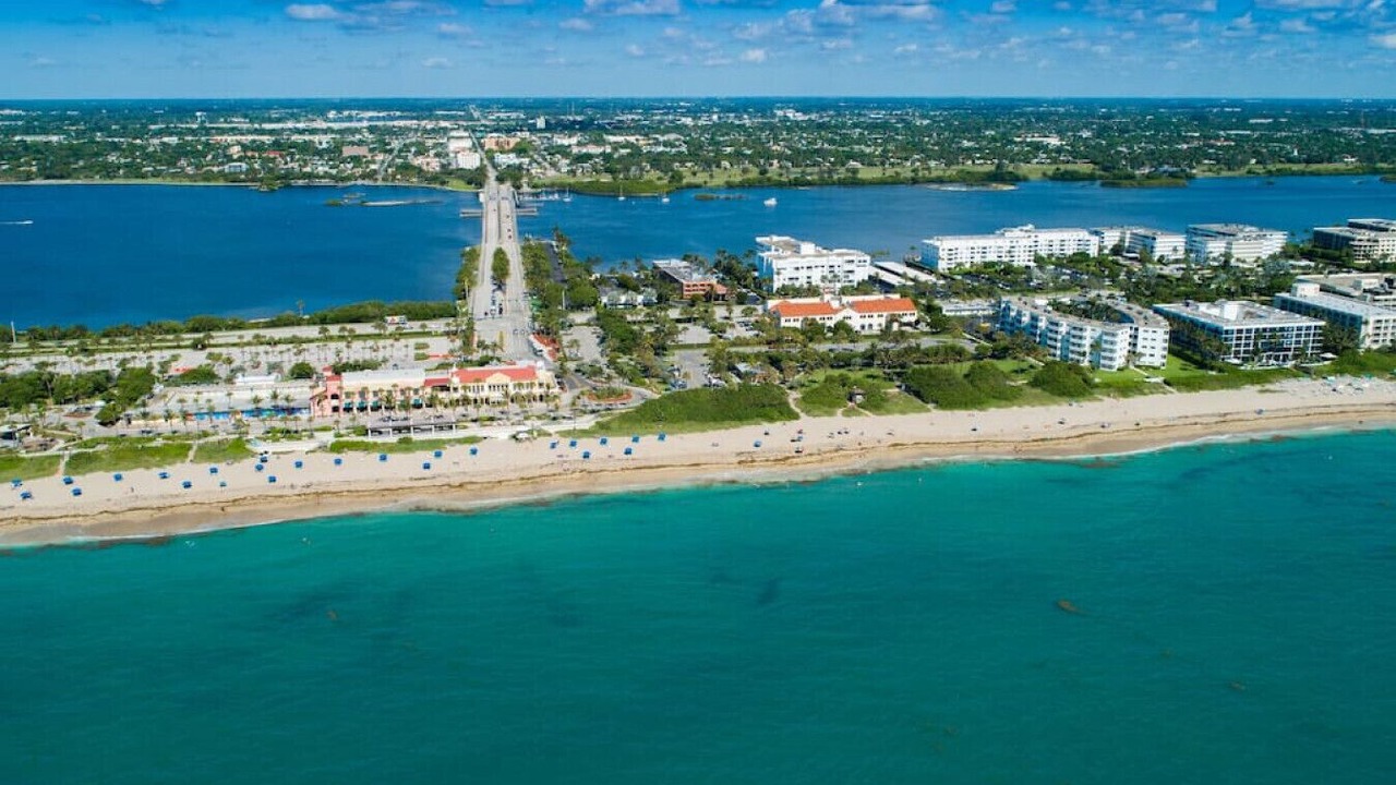 Photo of Outdoor in Parrot Cove