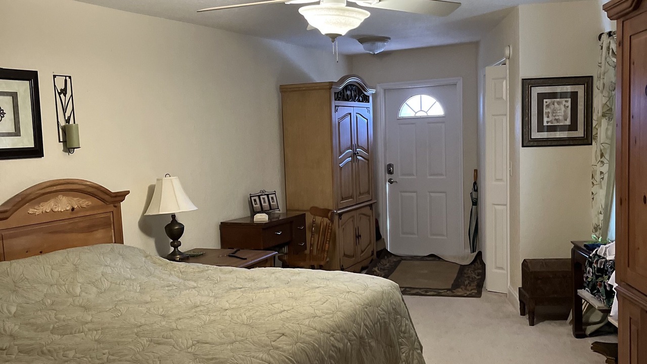Photo of Bedroom in Babson Park
