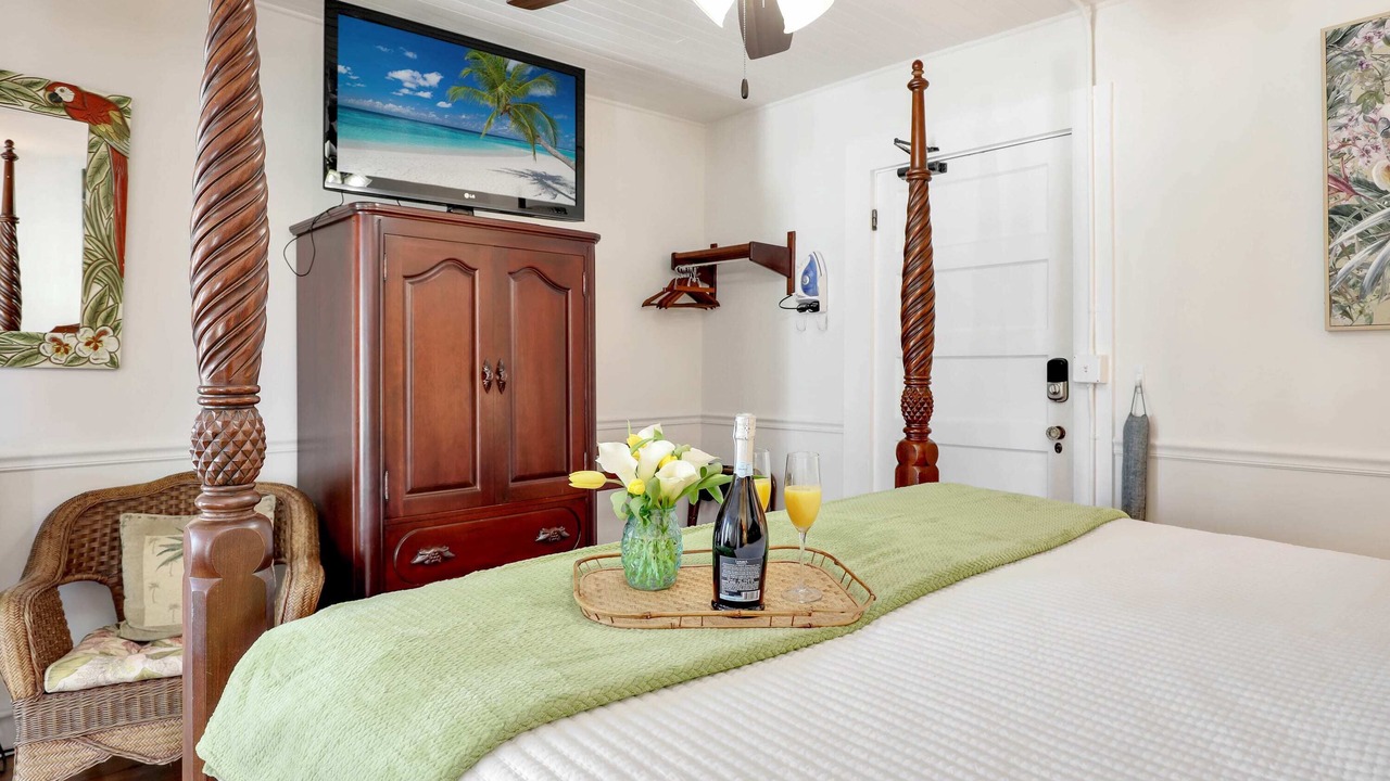 Photo of Bedroom in Fort Myers River District