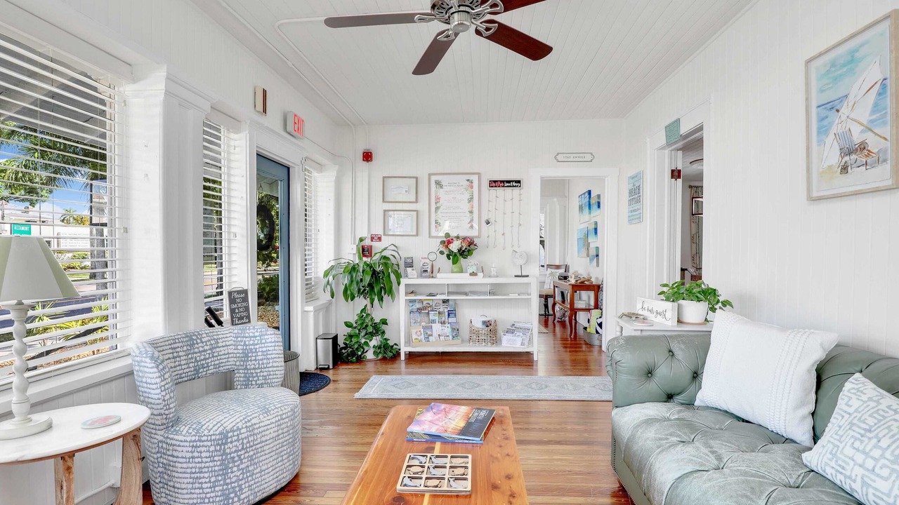 Photo of Livingroom in Fort Myers River District