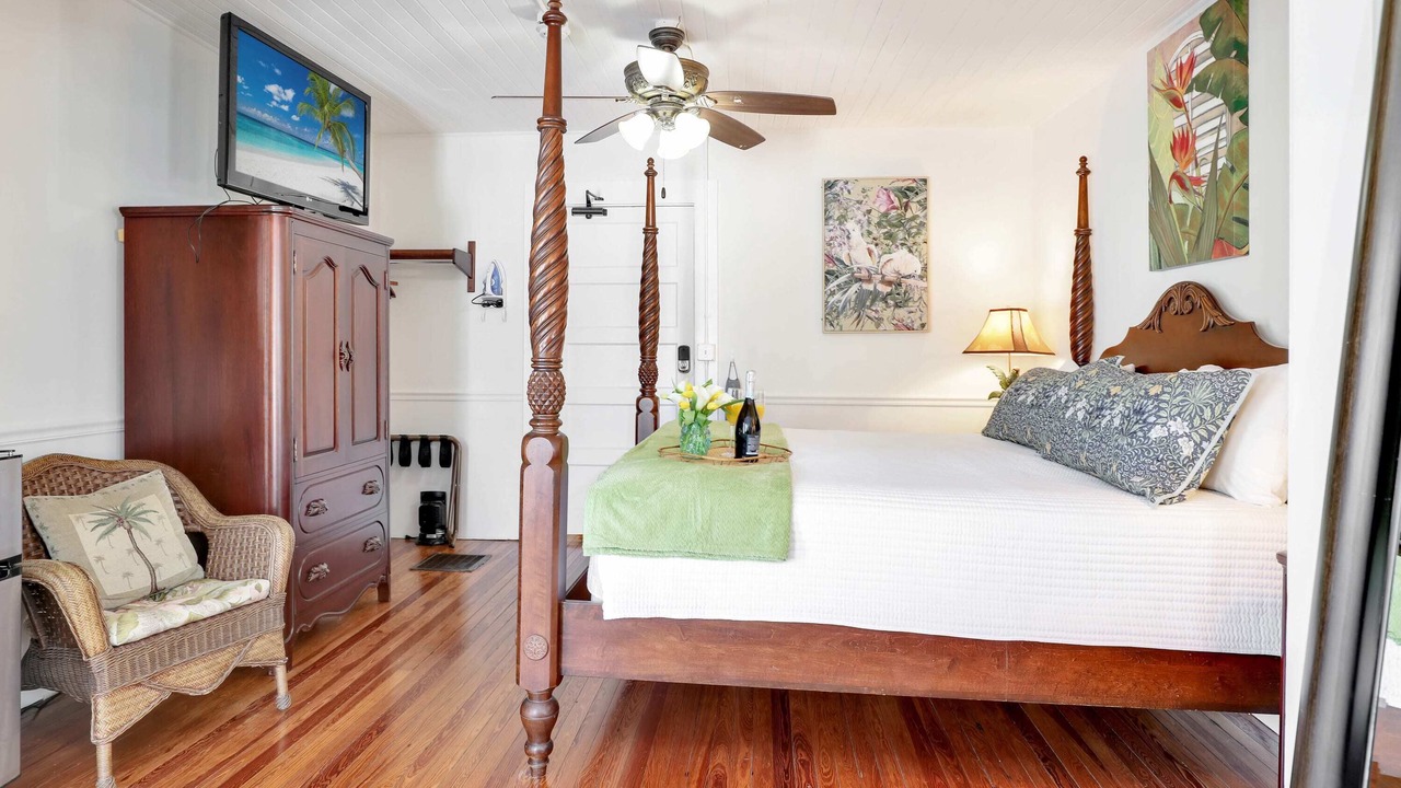 Photo of Bedroom in Fort Myers River District