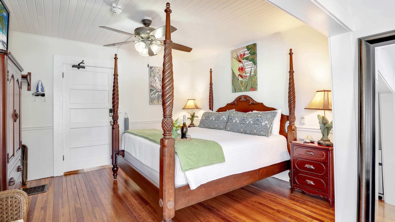 Photo of Bedroom in Fort Myers River District