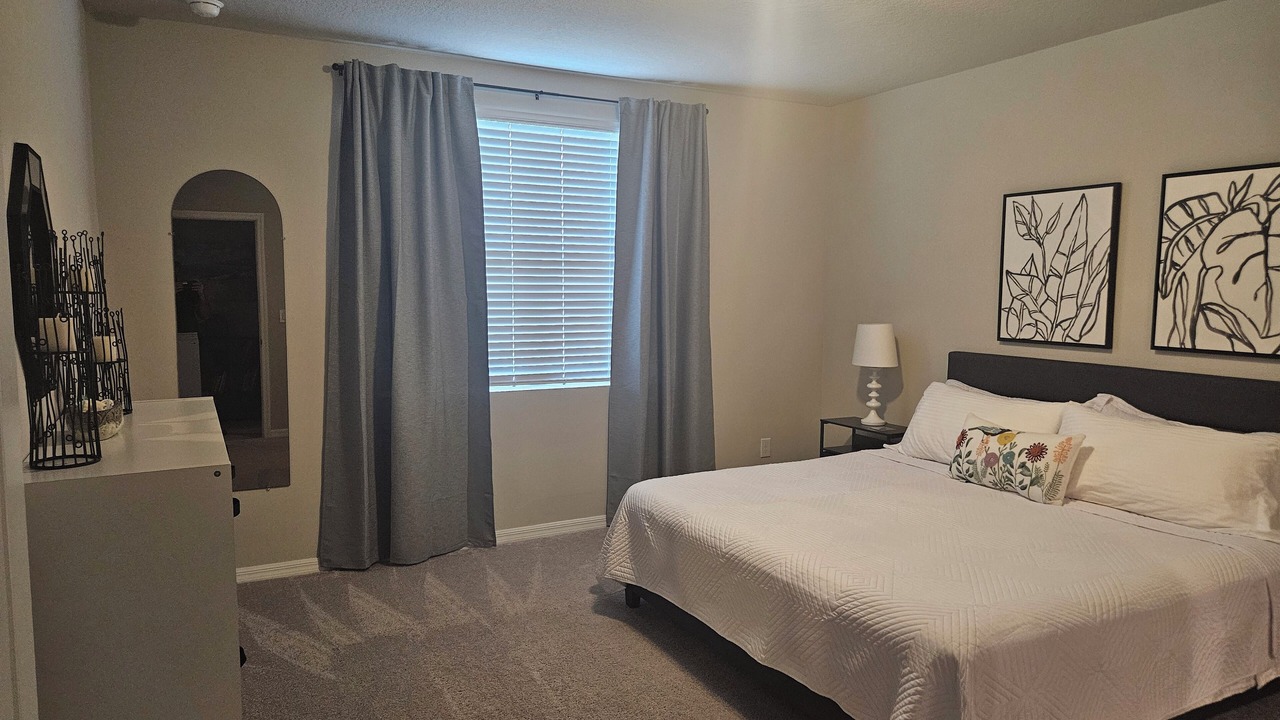 Photo of Bedroom in Plant City