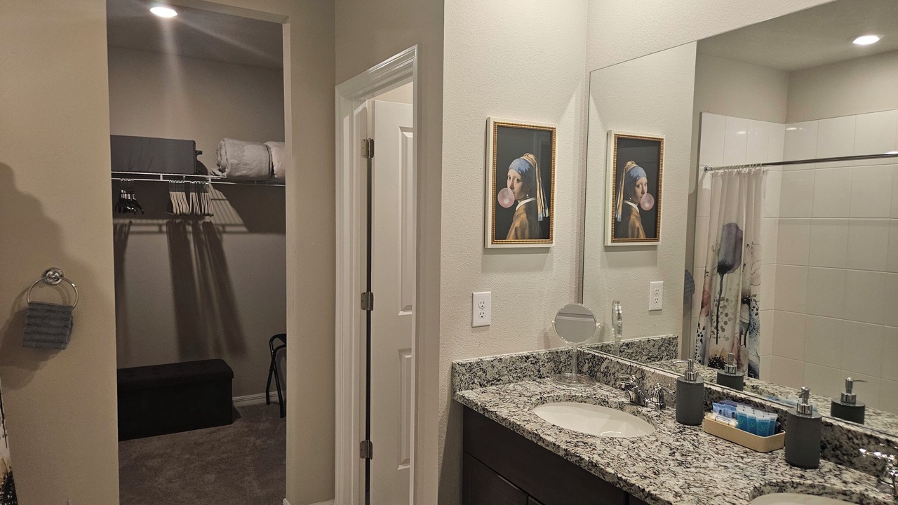 Photo of Bathroom in Plant City