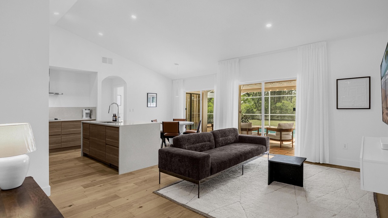Photo of Livingroom in Indian Ridge