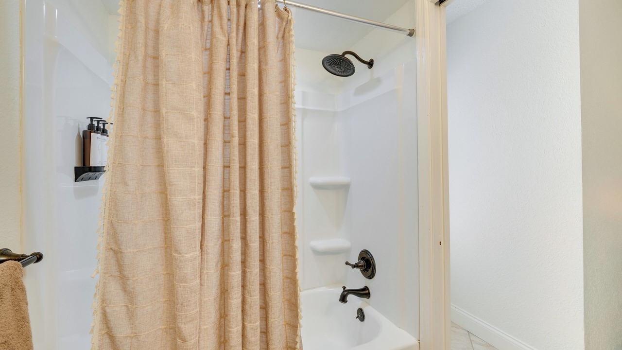 Photo of Bathroom in Cypress Gardens