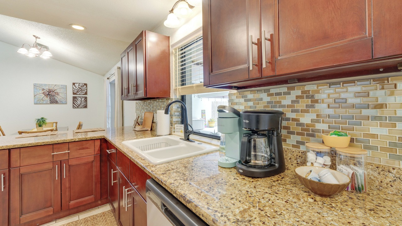 Photo of Kitchen in Cypress Gardens