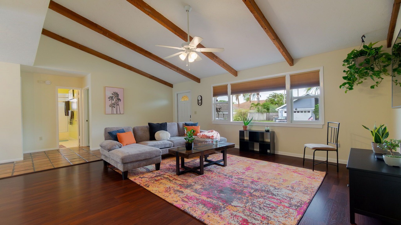 Photo of Livingroom in North Palm Beach Heights