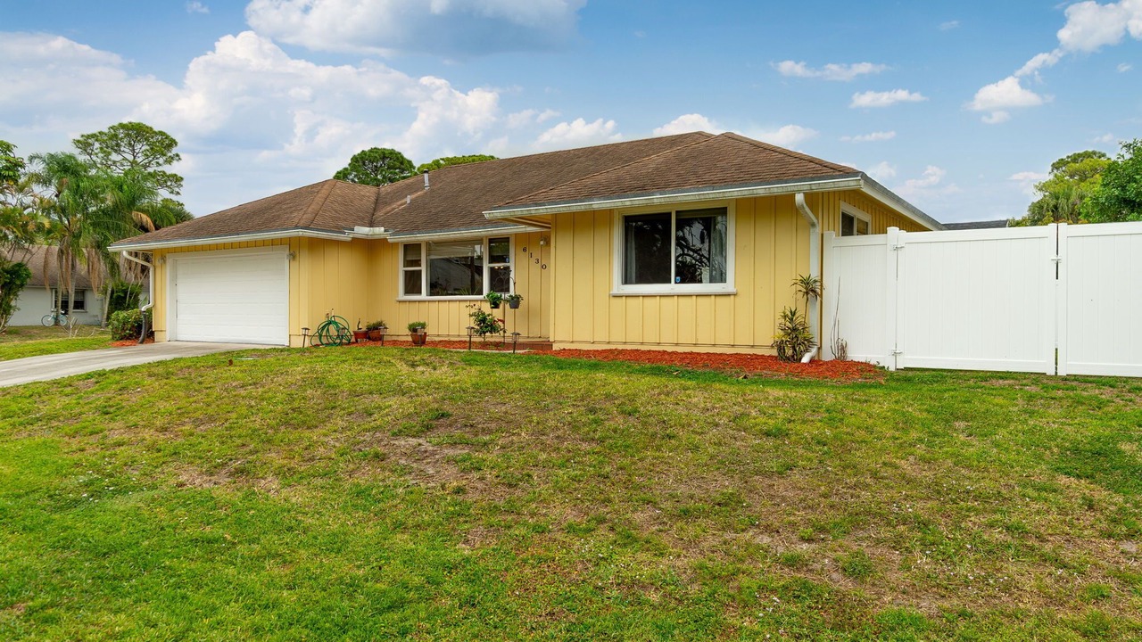 Photo of Outdoor in North Palm Beach Heights