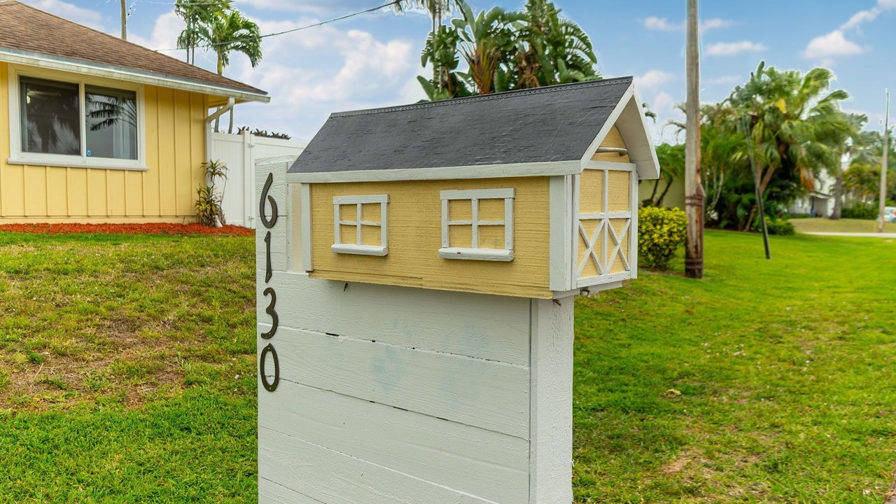 Photo of Outdoor in North Palm Beach Heights