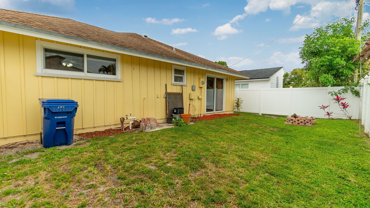 Photo of Outdoor in North Palm Beach Heights