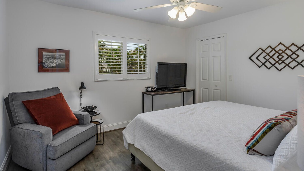 Photo of Bedroom in Burnt Store