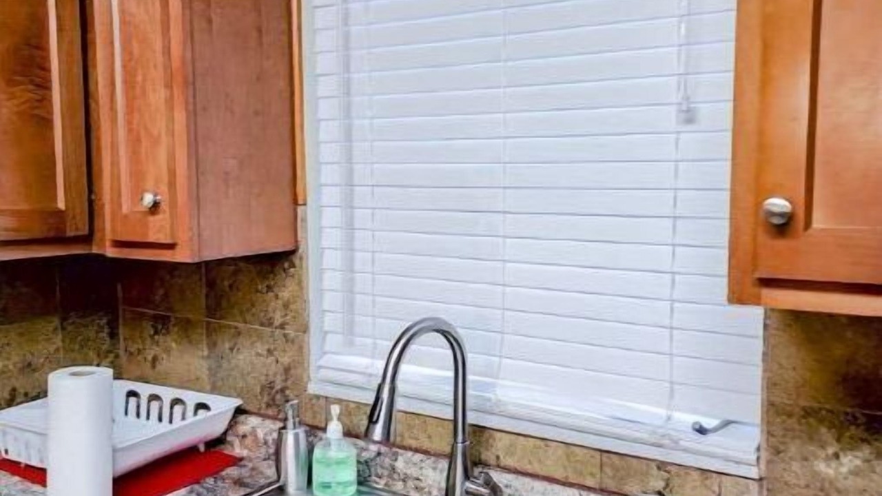 Photo of Kitchen in Bearss Plaza