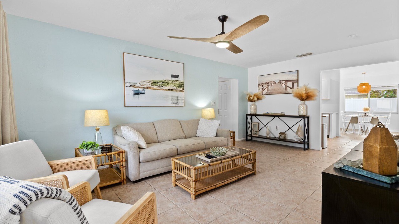 Photo of Livingroom in South Sarasota