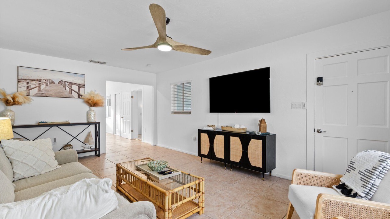Photo of Livingroom in South Sarasota