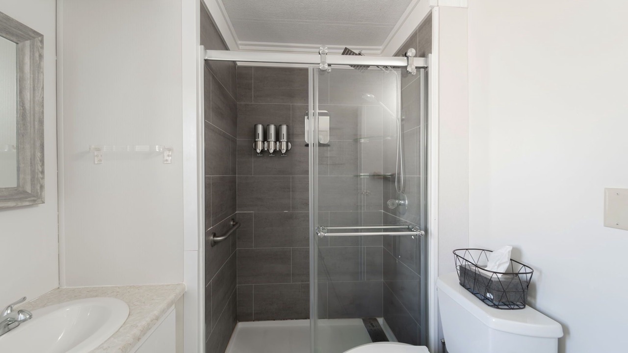 Photo of Bathroom in Iona