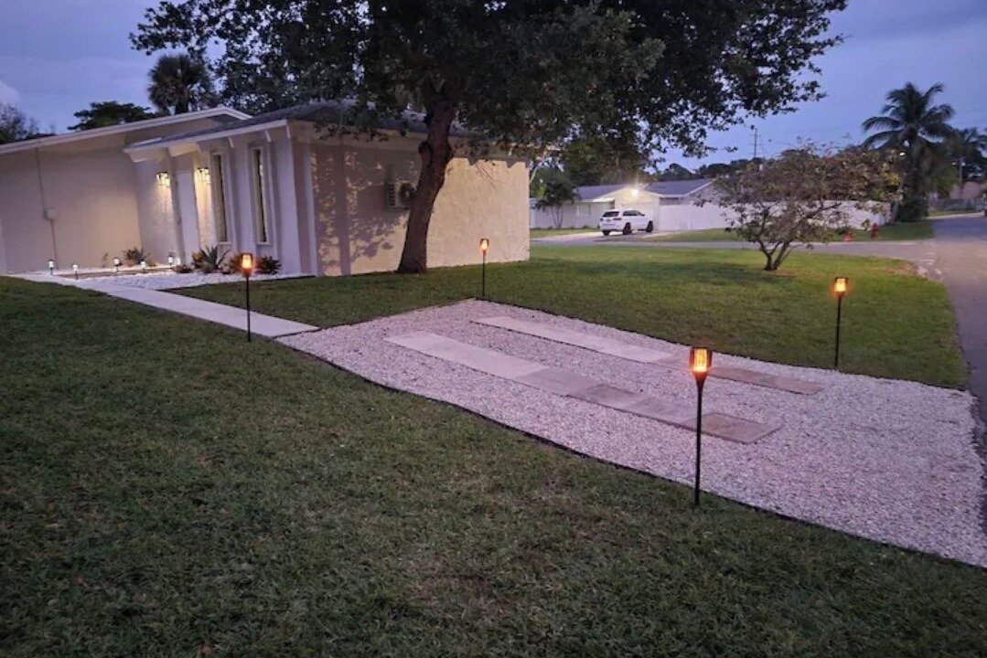 Photo of Outdoor in Golfview Harbor