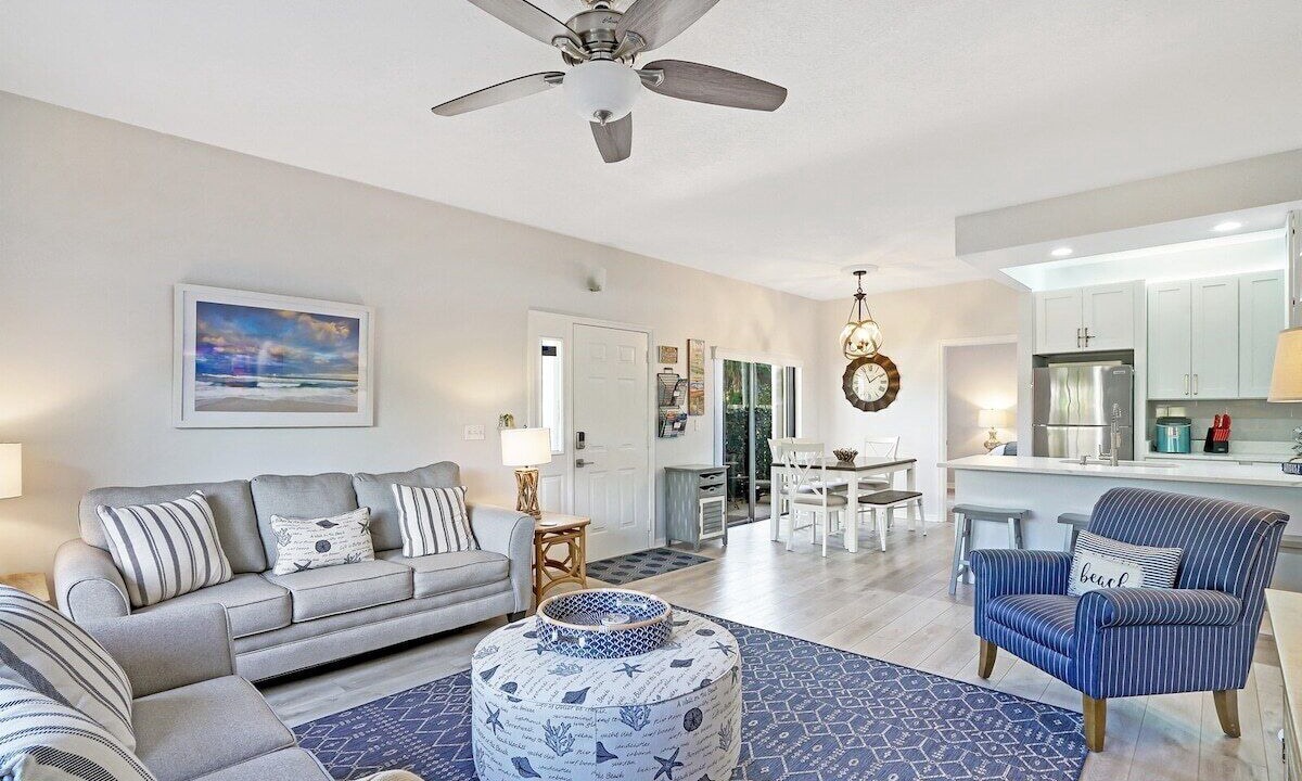 Photo of Livingroom in Bella Vista