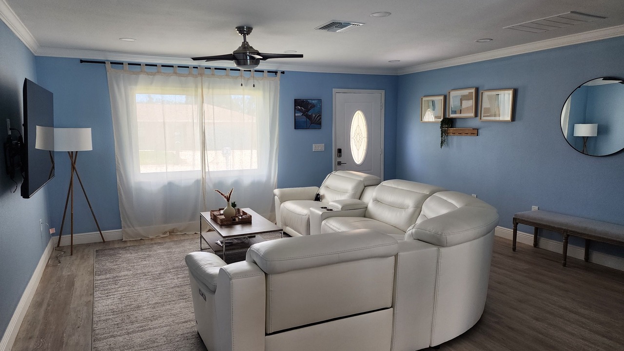 Photo of Livingroom in Bayshore Gardens