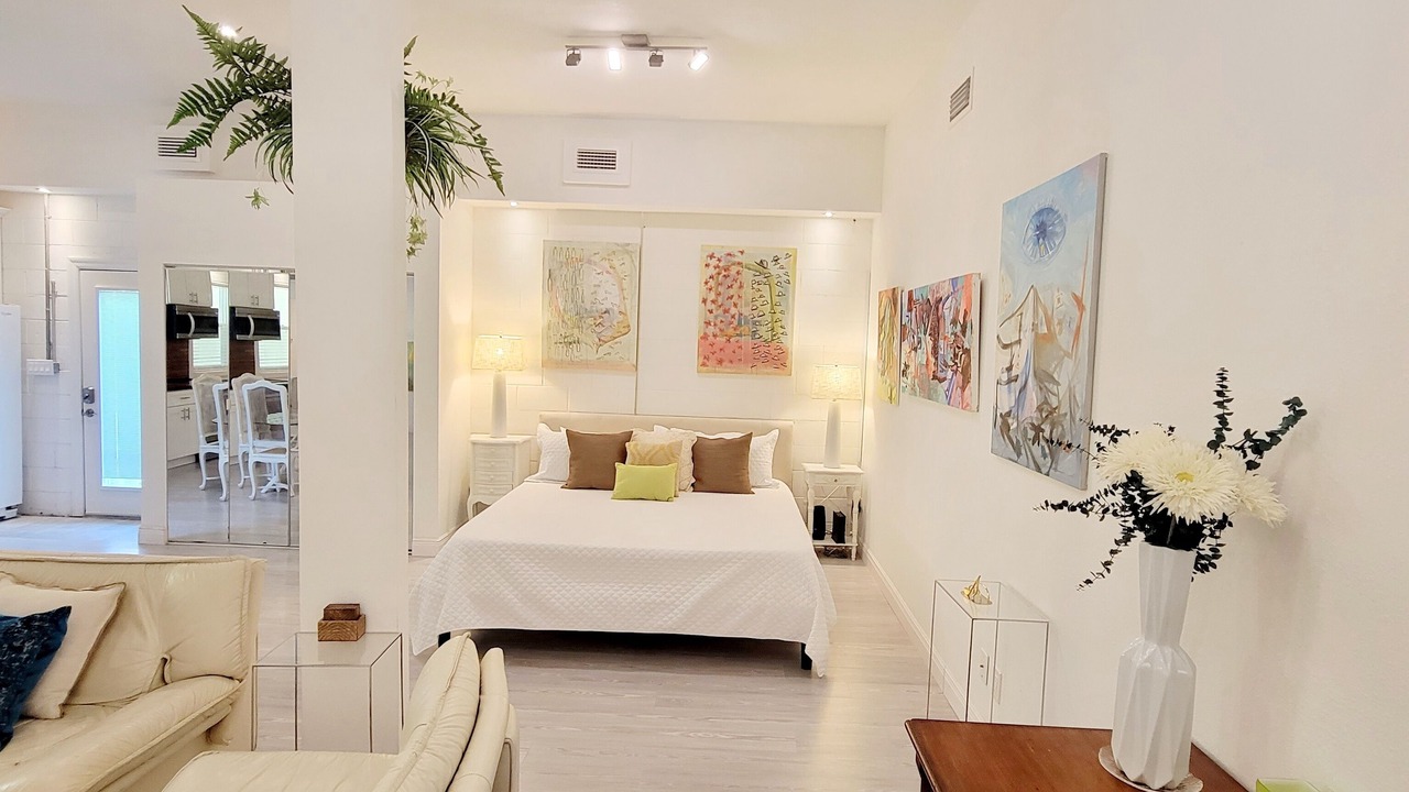 Photo of Bedroom in Ormond-by-the-Sea