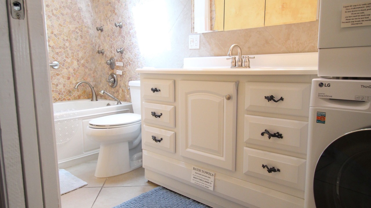 Photo of Bathroom in Sarasota Springs