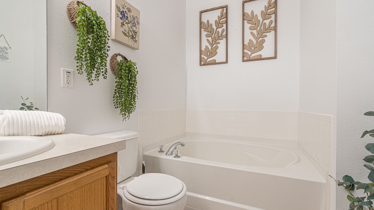 Photo of Bathroom in Windwood Bay