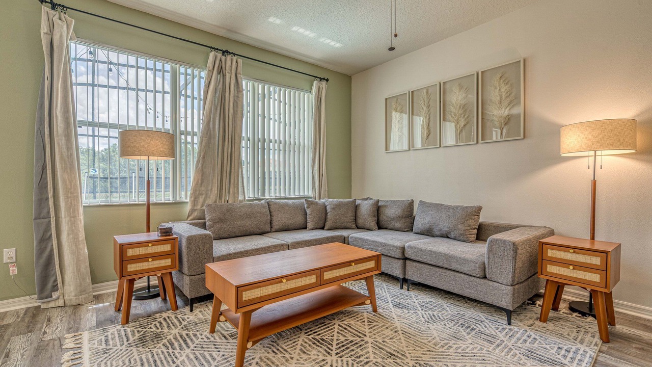 Photo of Livingroom in Windwood Bay