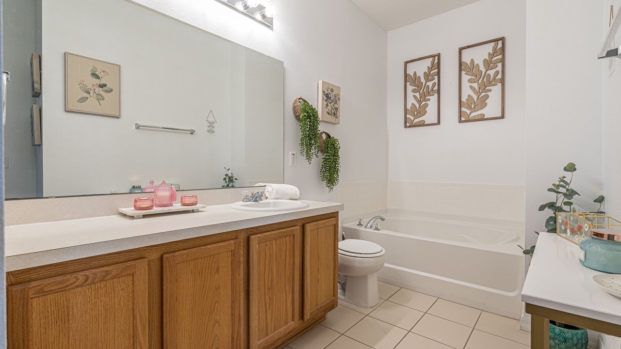 Photo of Bathroom in Windwood Bay