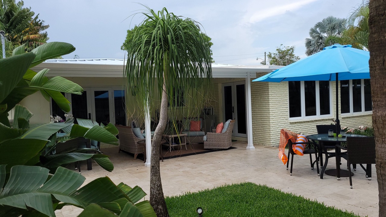 Photo of Outdoor in Poinsettia Heights