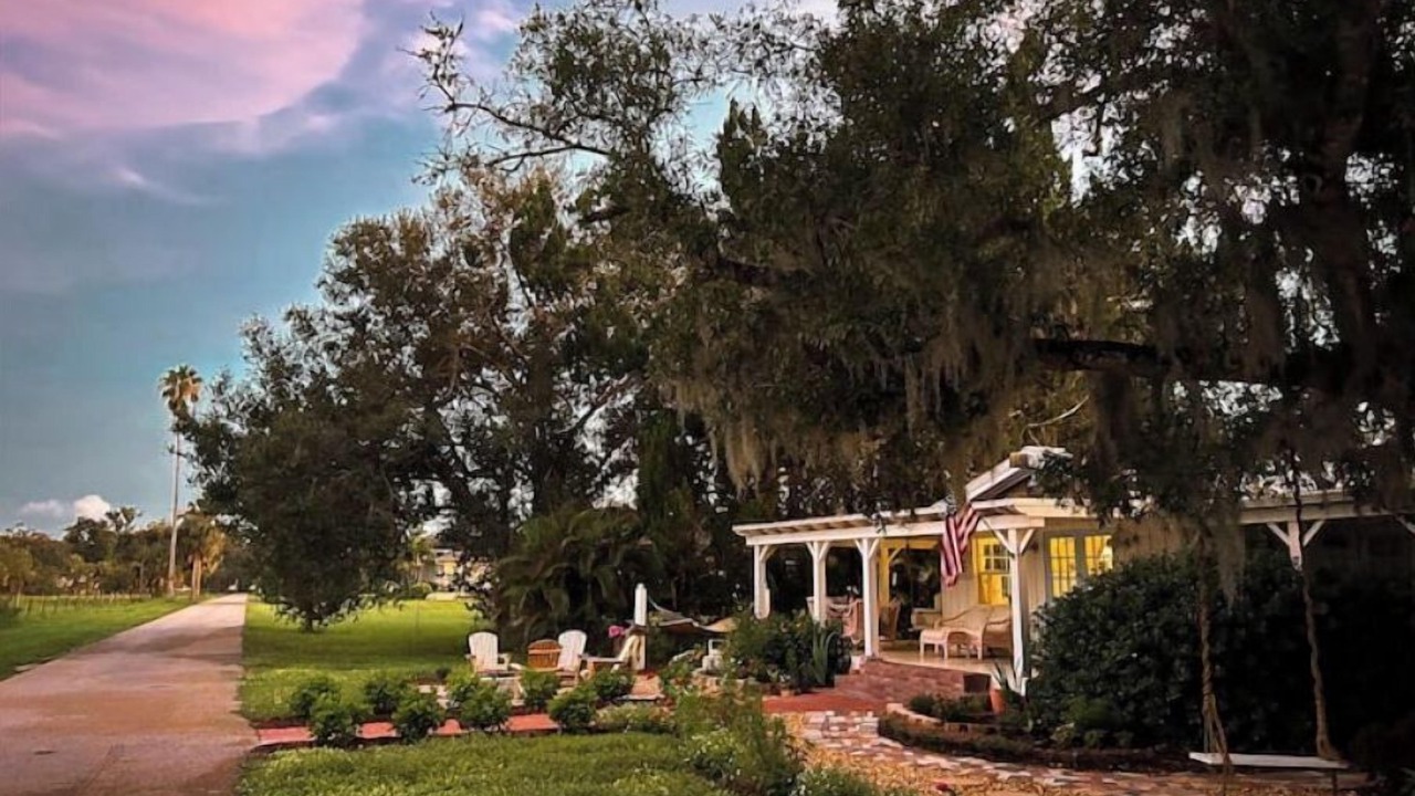 Photo of Patio Balcony in Buckingham