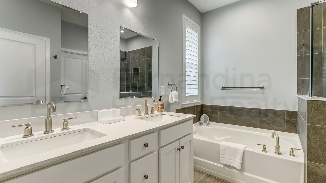 Photo of Bathroom in Yulee