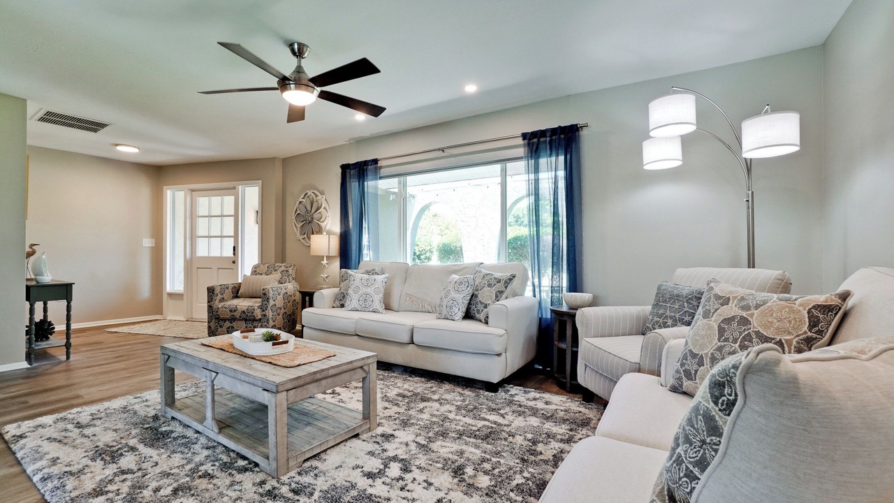 Photo of Livingroom in Whitfield