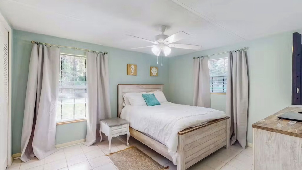 Photo of Bedroom in Homosassa