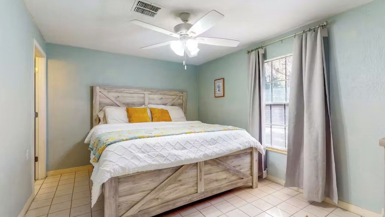 Photo of Bedroom in Homosassa