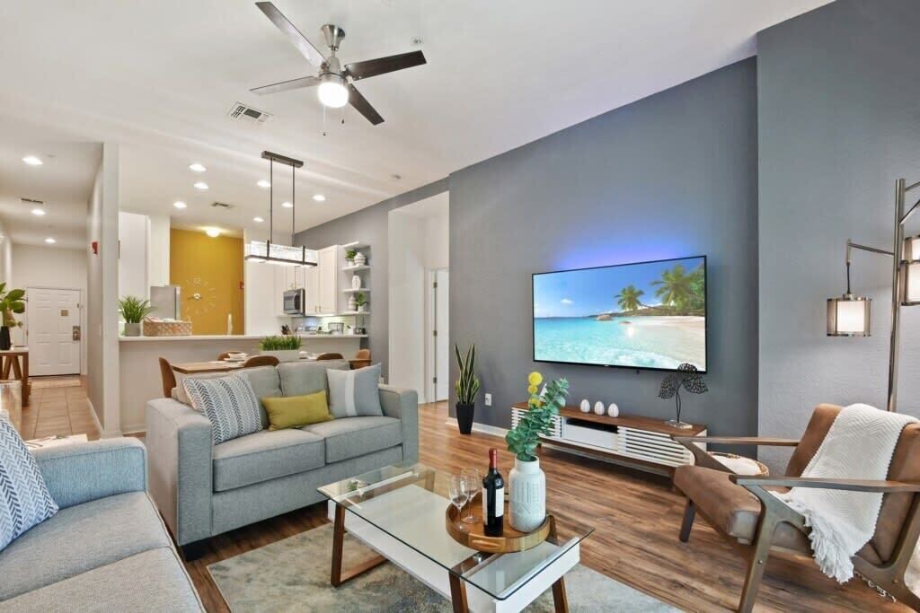 Photo of Others in Hillcrest Estates