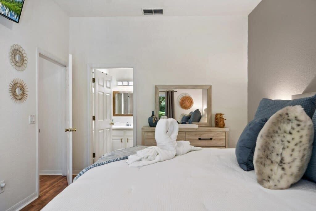 Photo of Others in Hillcrest Estates