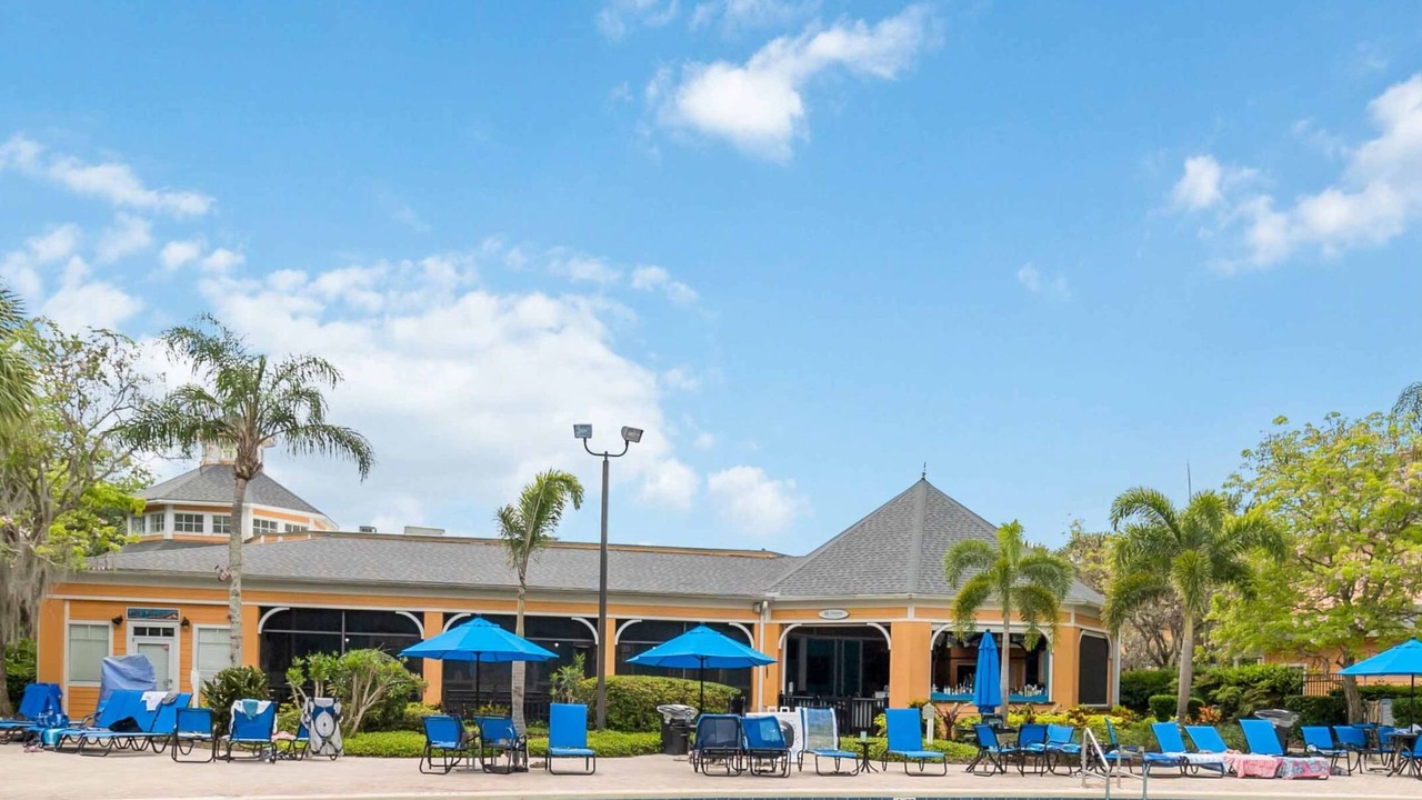Photo of Outdoor in Hillcrest Estates