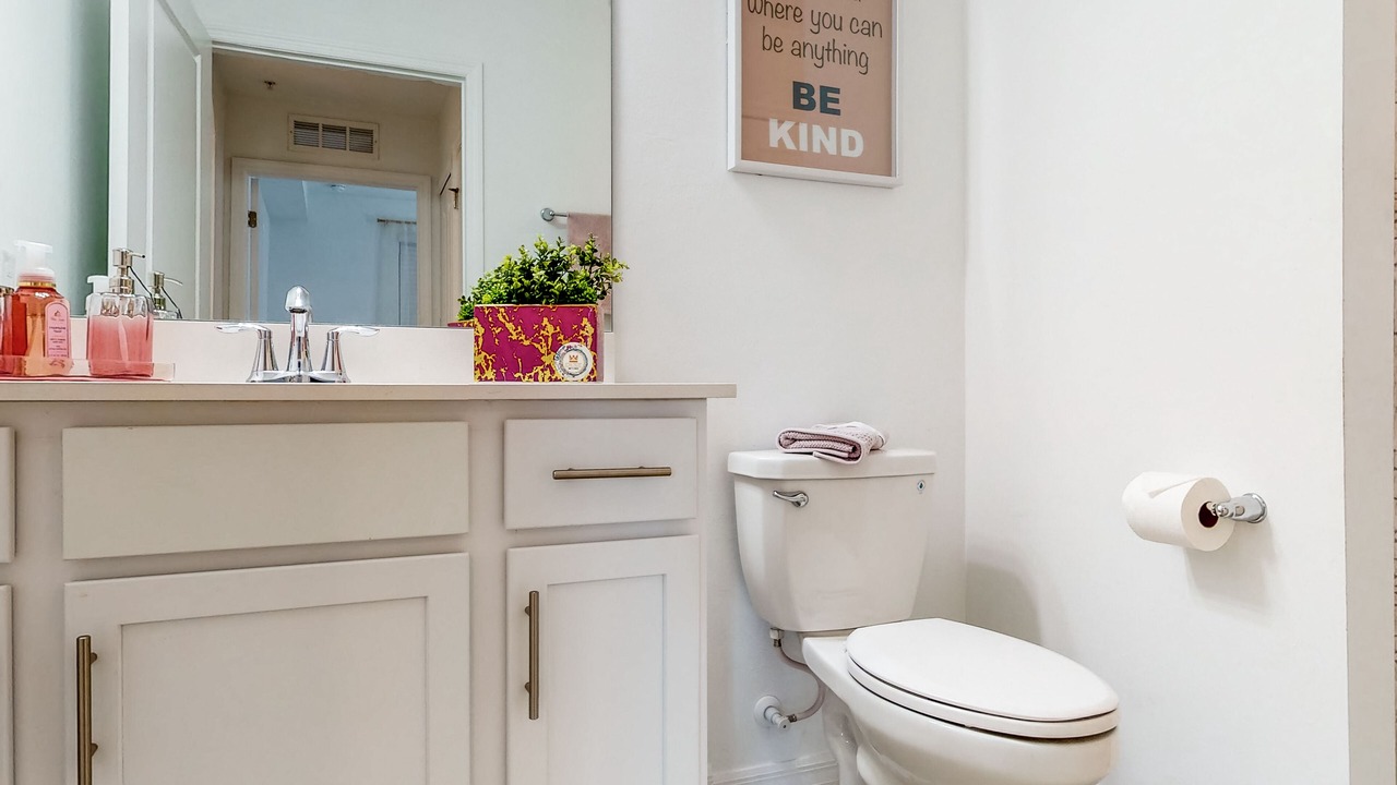 Photo of Bathroom in Immokalee